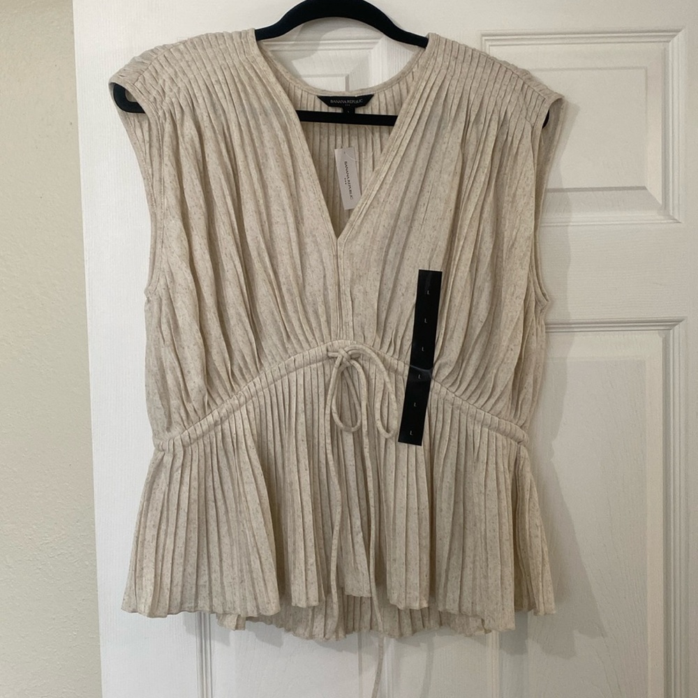 Banana Republic Cream Top